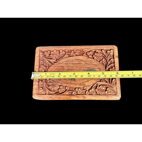 Vintage Wooden Hand Carved Brass Inlay India Sheesham Trinket Jewelry Hinged Box - Picture 7 of 9